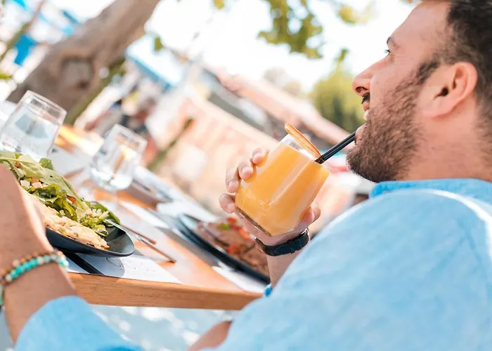 Cactus 아파트 팔리라키